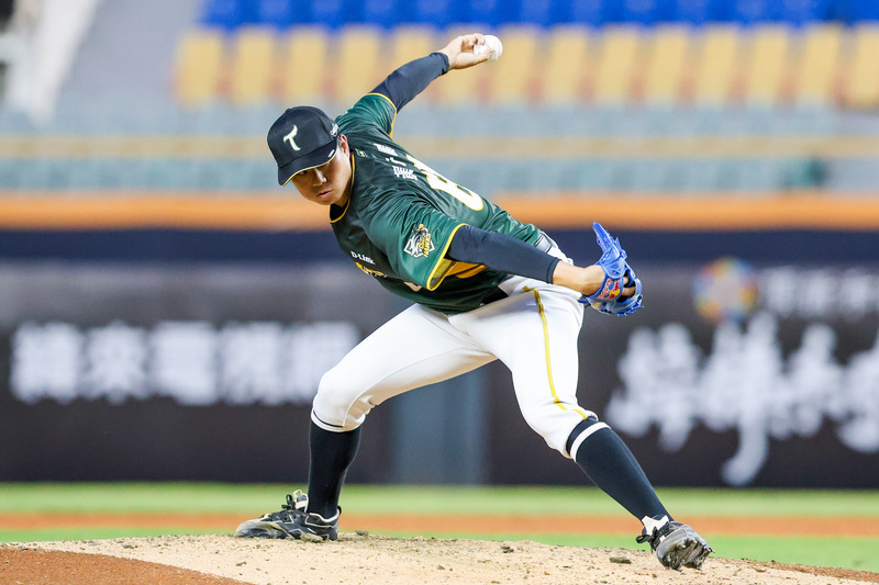 雄鷹投手黃子鵬連27.2局無失分 (...