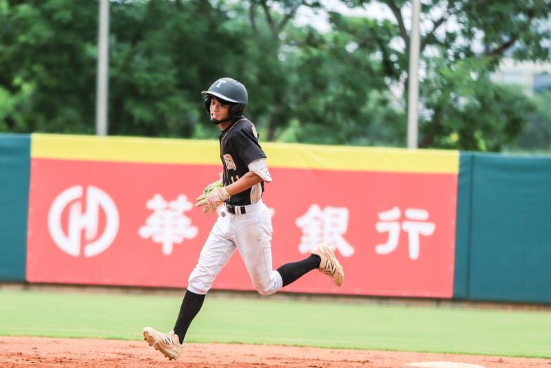 華南金控盃少棒開打　桃園蕭柏恩首打席開轟 (圖)