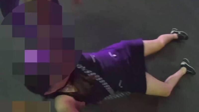 影/信義區撿屍烏龍！夫被當壞人猛推擠...