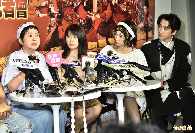 王月開顱2次堅持「戴綠帽」參加Lulu婚禮 背後「原因」曝光全場笑翻