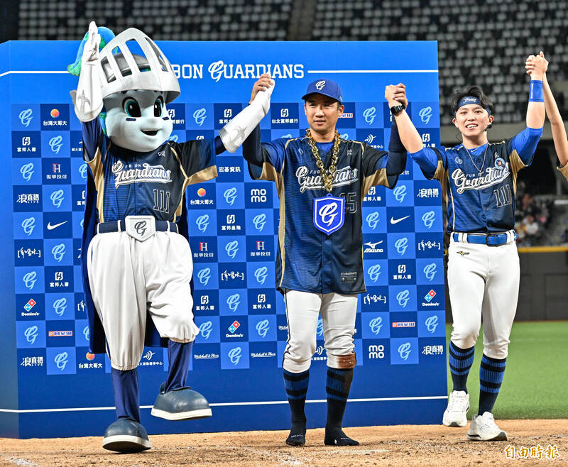 中職》林書逸夢幻一擊！ 「很感謝兄弟...」