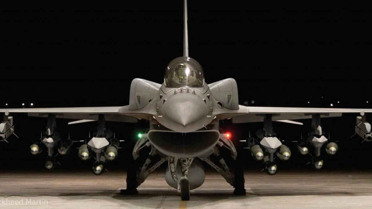 向美國採購F-16一拖再拖、過渡總統...